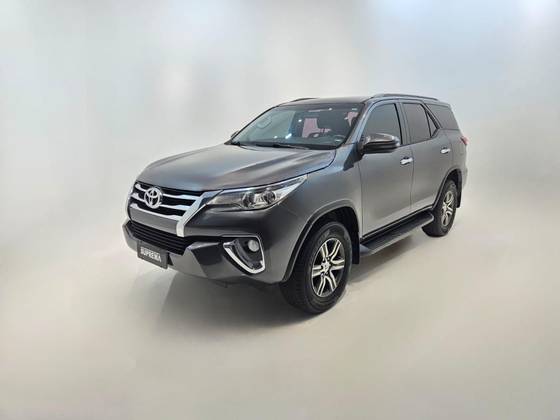 TOYOTA HILUX SW4 2.7 SRV 7 LUGARES 4X2 16V FLEX 4P AUTOMÁTICO